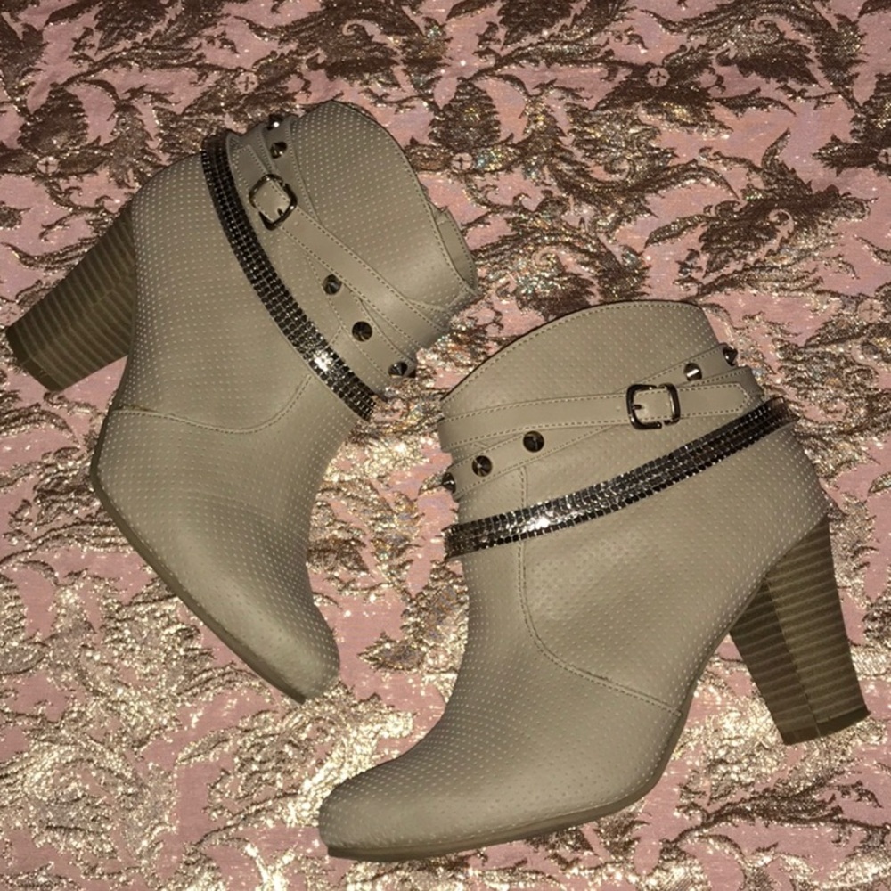 Jennifer Lopez Ankle Boots